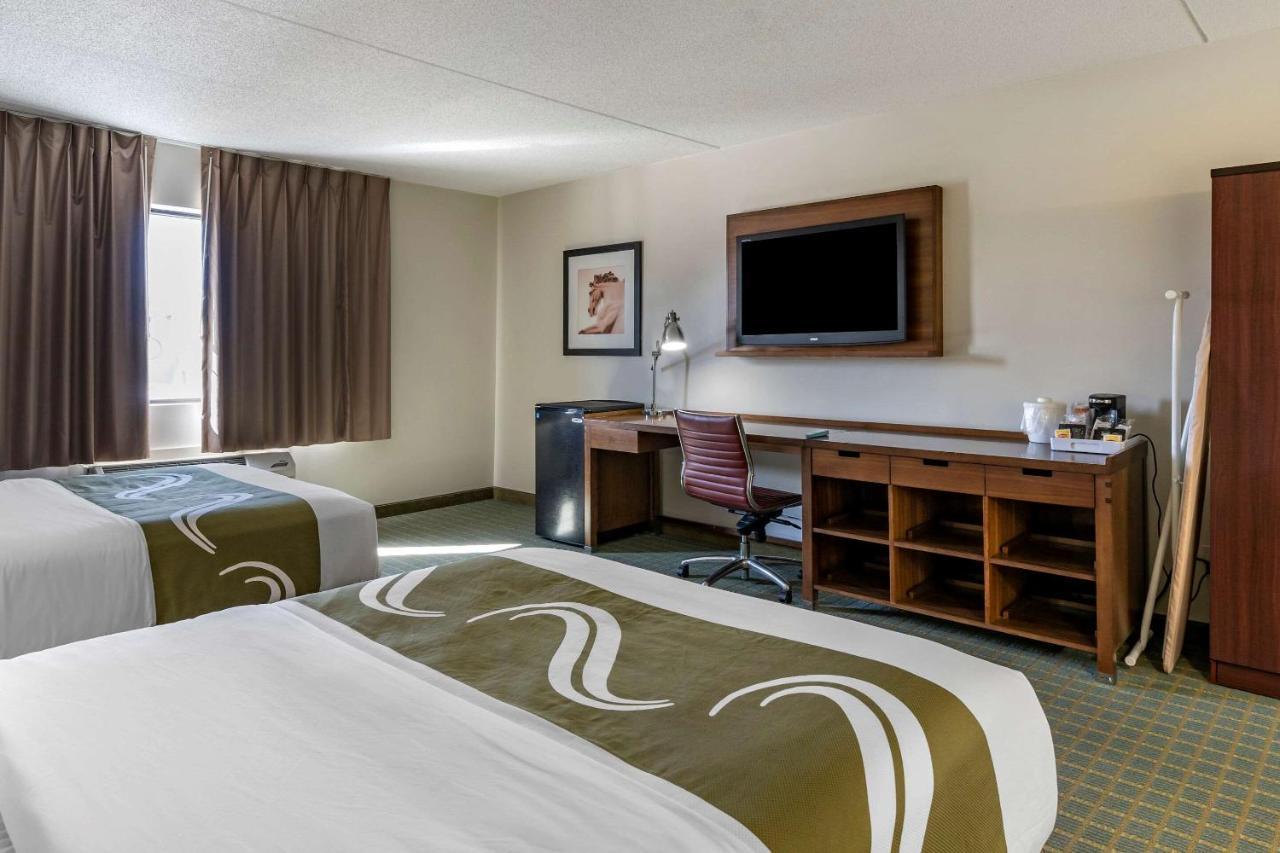 Quality Inn Lexington -Horse Park Экстерьер фото
