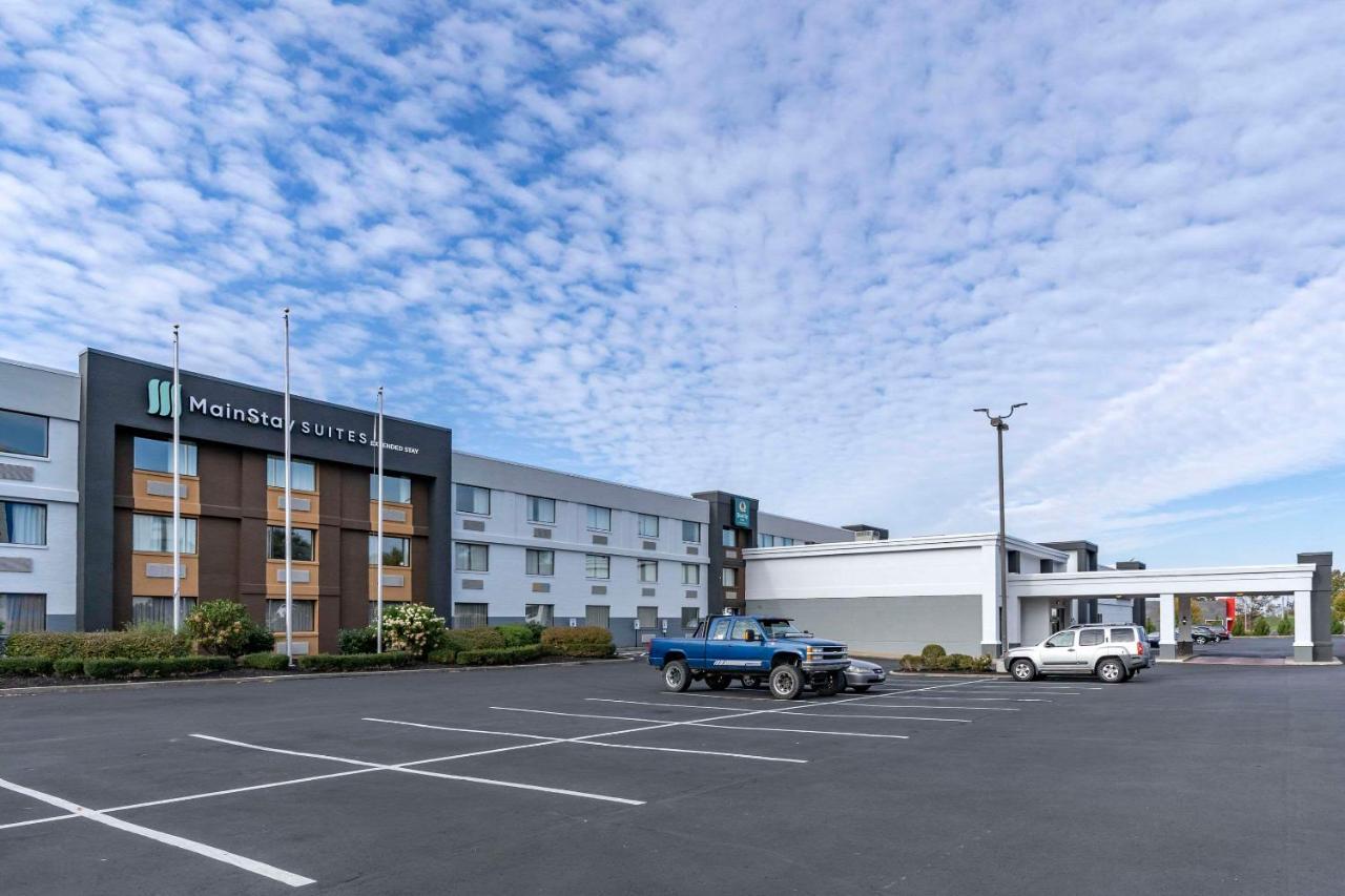 Quality Inn Lexington -Horse Park Экстерьер фото