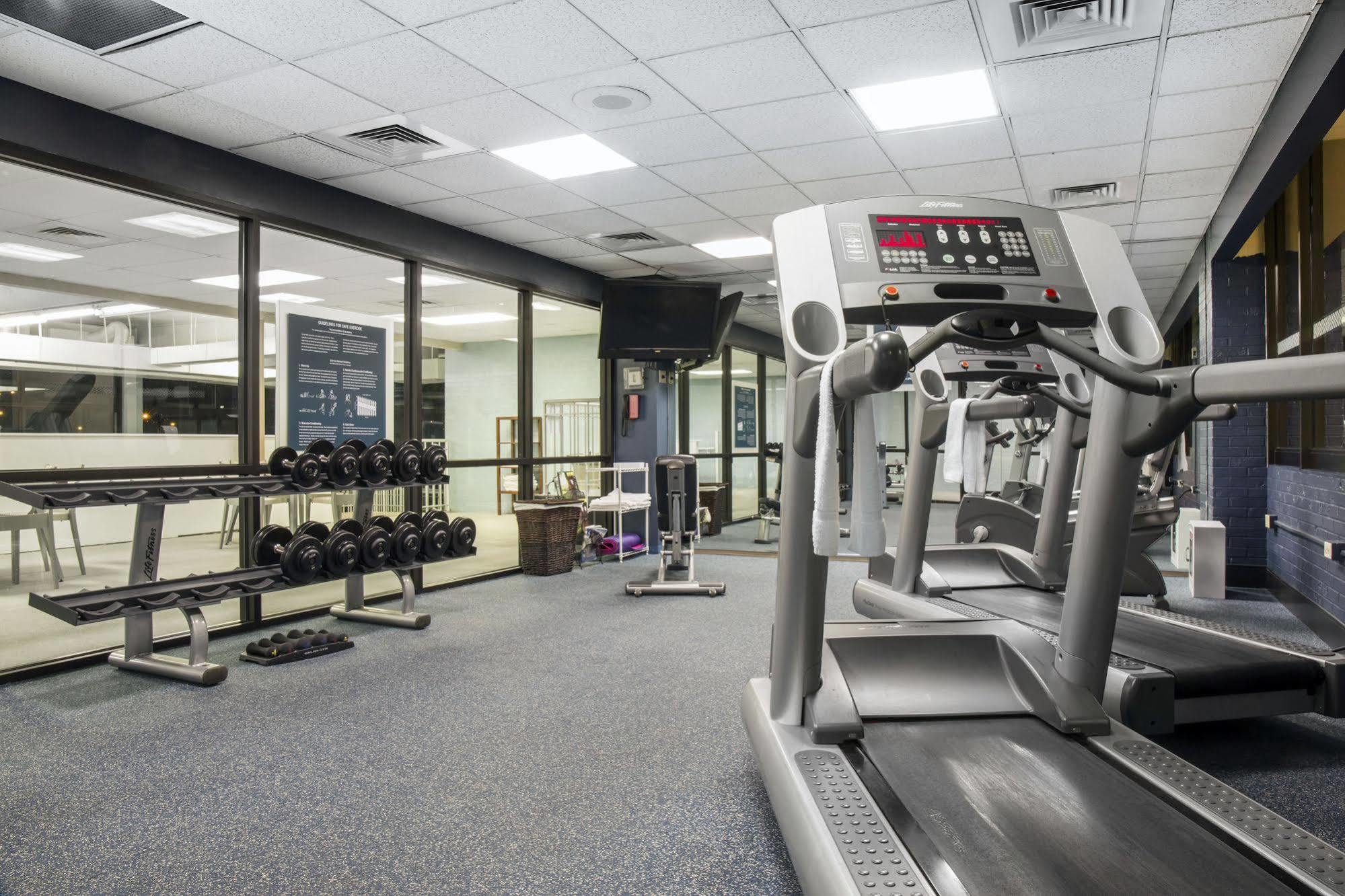 Quality Inn Lexington -Horse Park Экстерьер фото